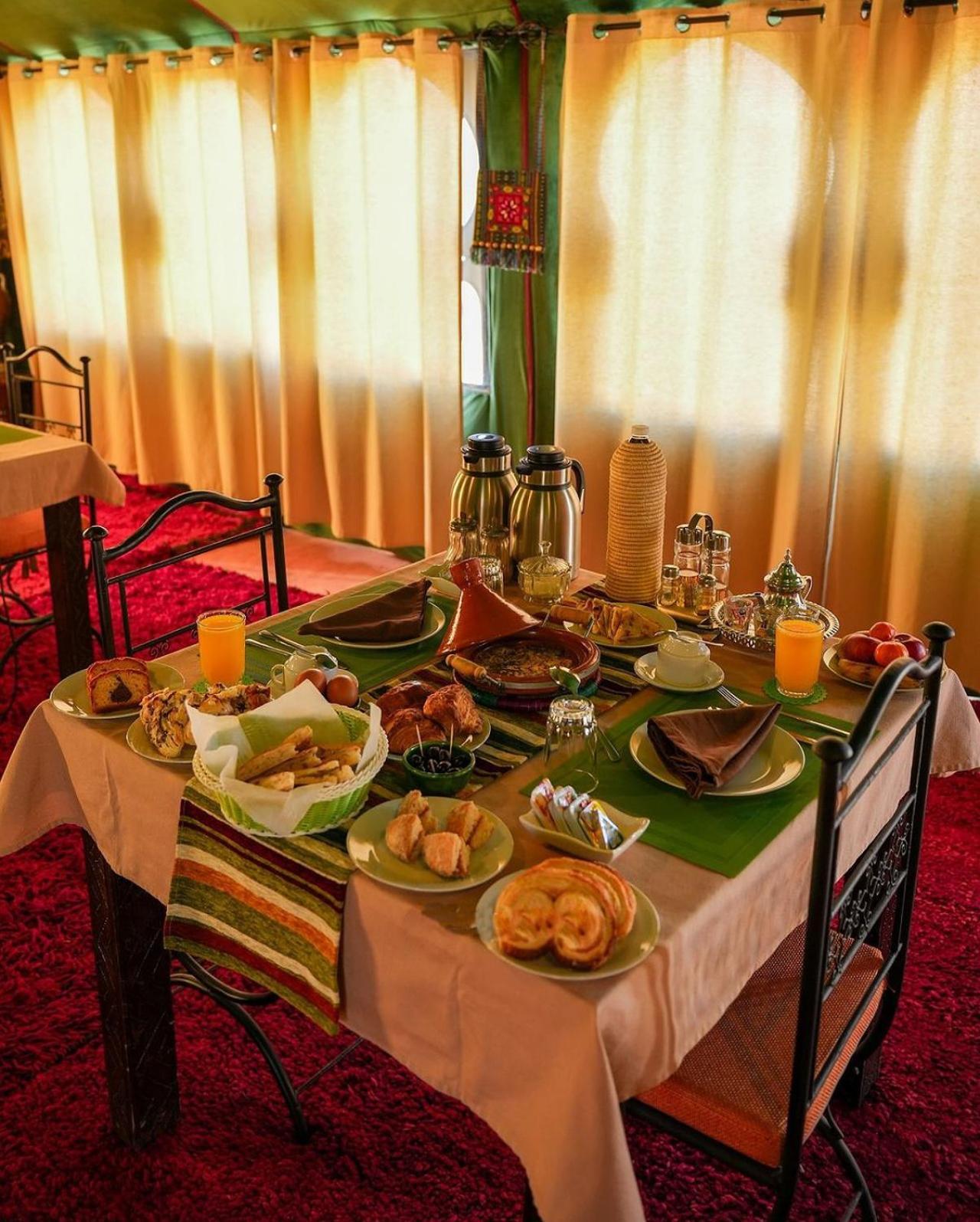 Merzouga Berbers Luxury Camp Extérieur photo